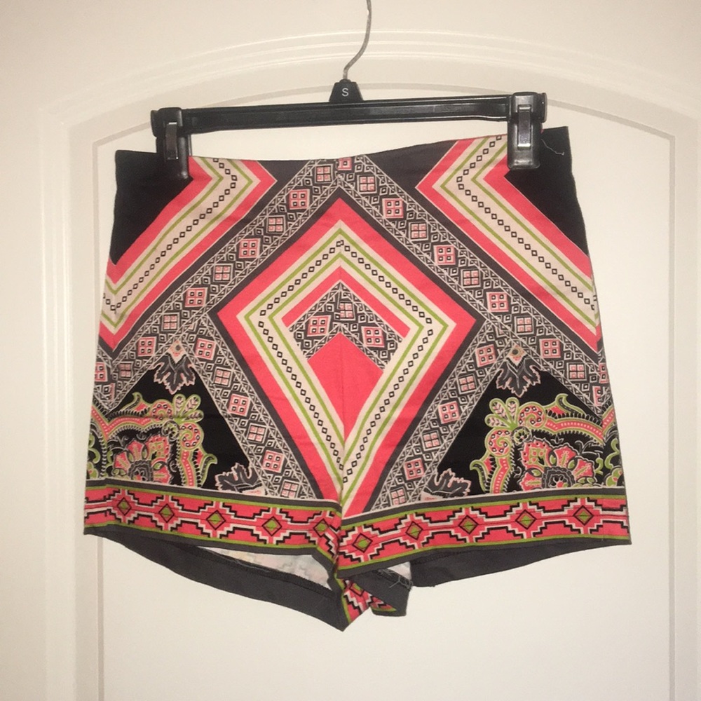Flying Tomato high waisted shorts